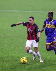 KOK体育平台-会被买断吗？记者：本纳塞尔的买断条款金额为1000万欧