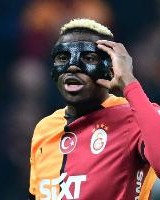 记者：加拉塔萨雷想分期付7500万欧签奥斯梅恩，那不勒斯拒绝