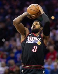 KOK体育平台官方网站-铁但末节独得10分！乔治21中8&amp;三分7中0拿到18分9板3助3断2帽