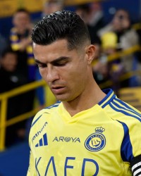 阿斯报：C罗下一站或将是新月，利雅得胜利可能签迪亚斯替代他