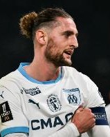 拉比奥特母亲发起请愿谴责球场内人身侮辱，已收集230个签名支持