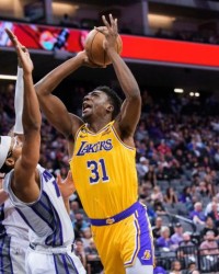 KOK体育平台体育-五连胜终止却收获希望 湖人在此期间做到了什么？